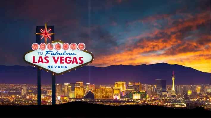 Las Vegas, NV sign and skyline at night